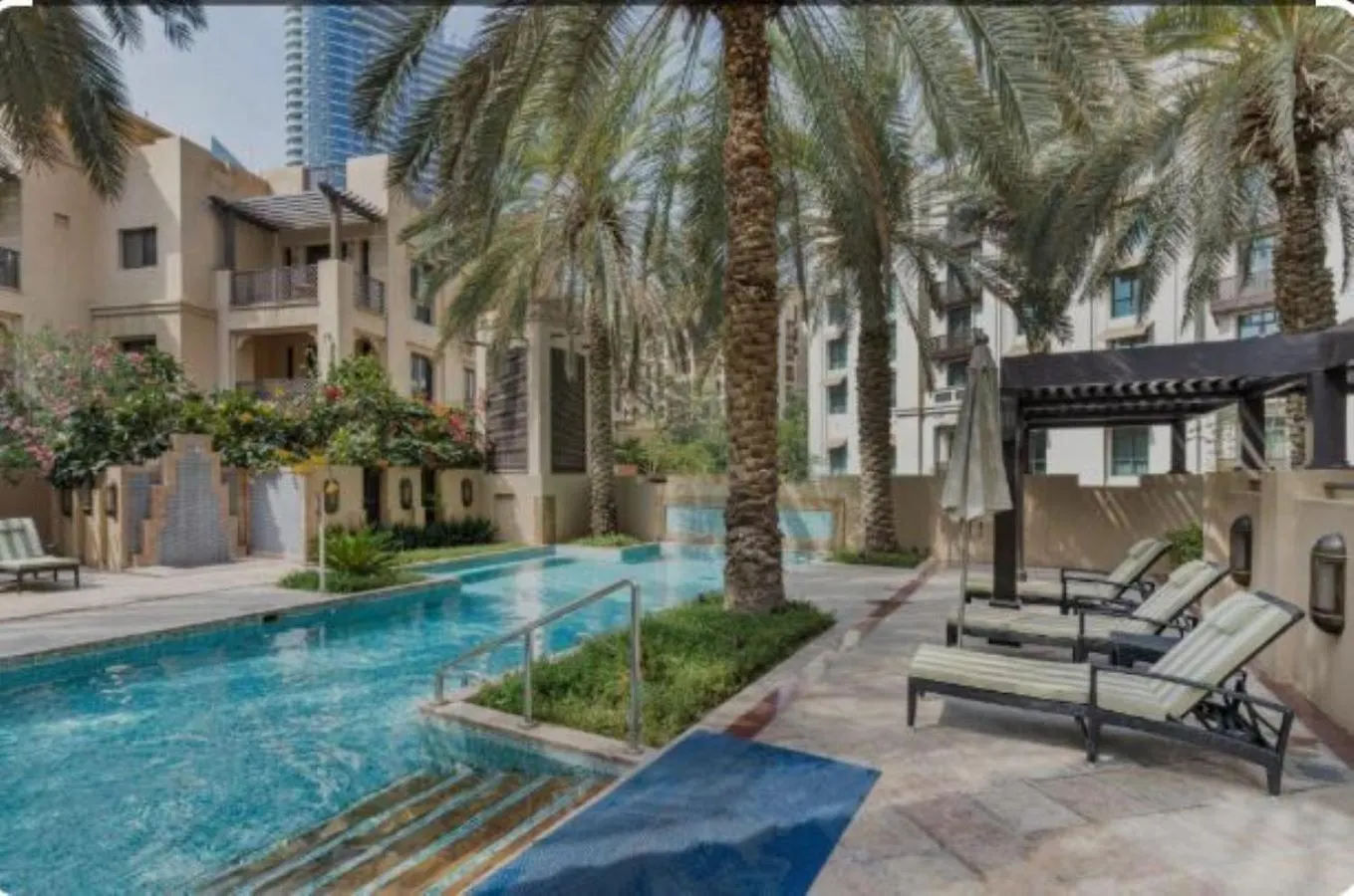 Easygo- Spacious-Authentic-City Center Dubai